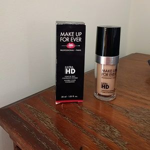 MUFE Foundation in shade R230